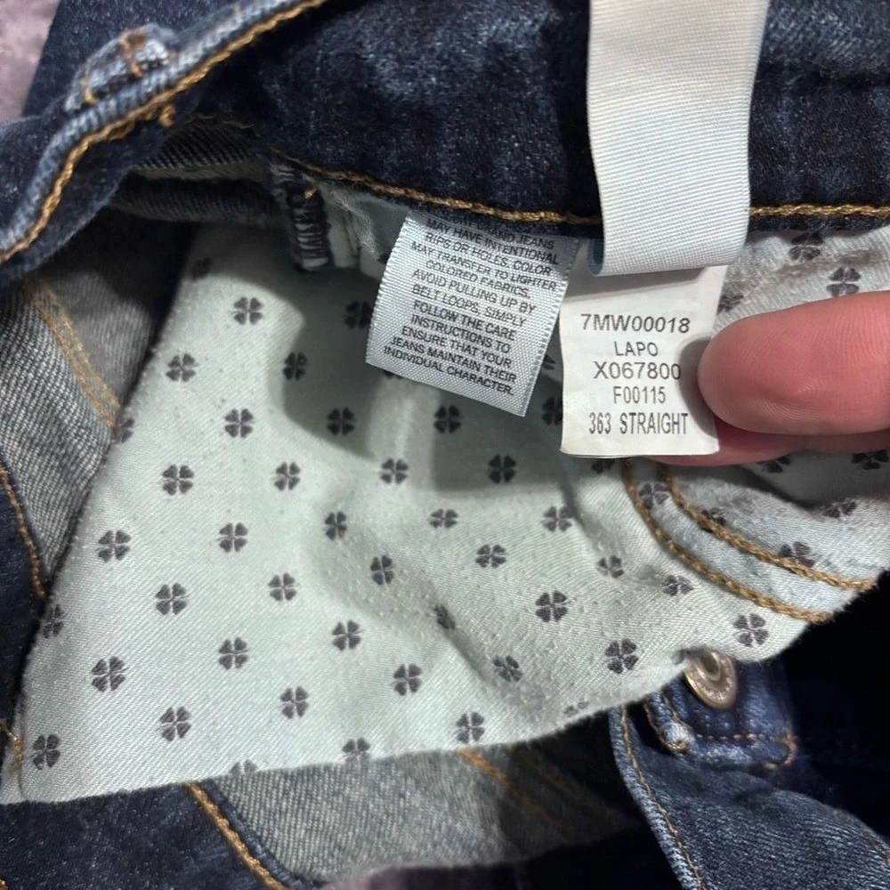 Lucky Brand 363 Straight Jeans Mens Dark‎ Wash Denim Size 42x32 - Picture 8 of 8